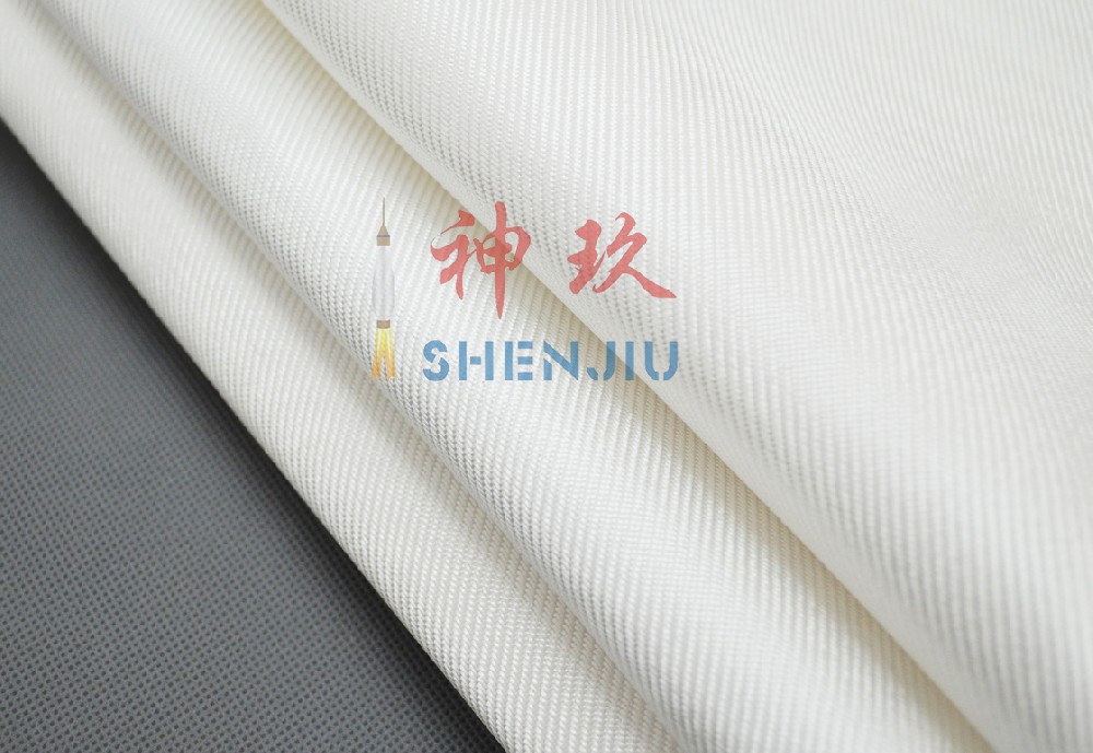 石英纖維和硅酸鋁纖維有什么不同